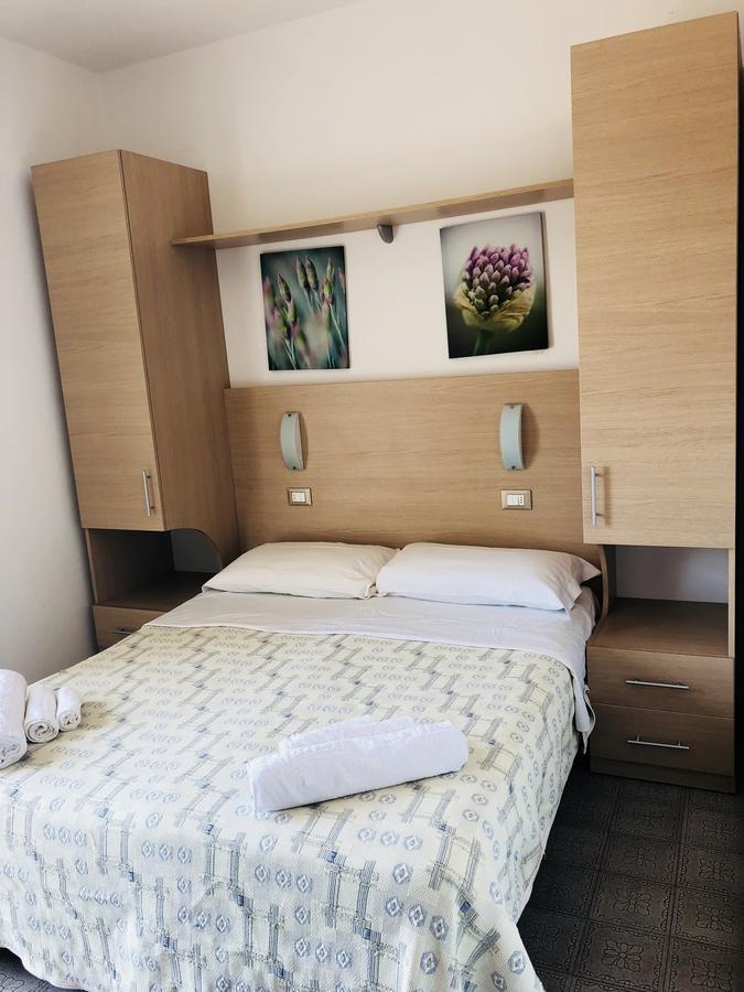 Hotel Alexander San Mauro Mare Eksteriør bilde